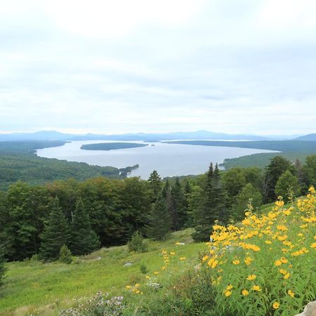Sunnyside Home Near Sunday River, Black Mountain, Lakes And Hikes Rumford Exterior foto