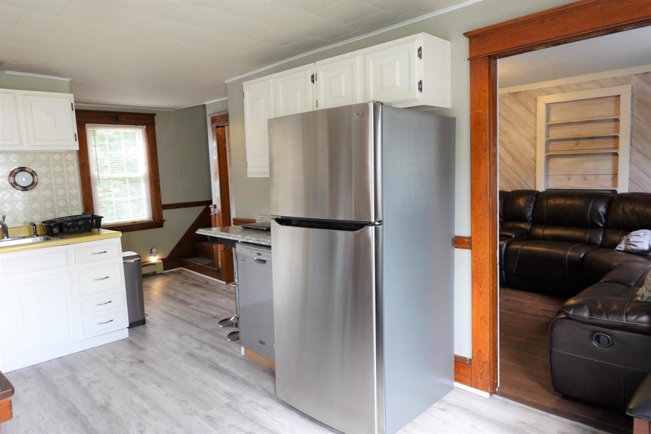 Sunnyside Home Near Sunday River, Black Mountain, Lakes And Hikes Rumford Exterior foto