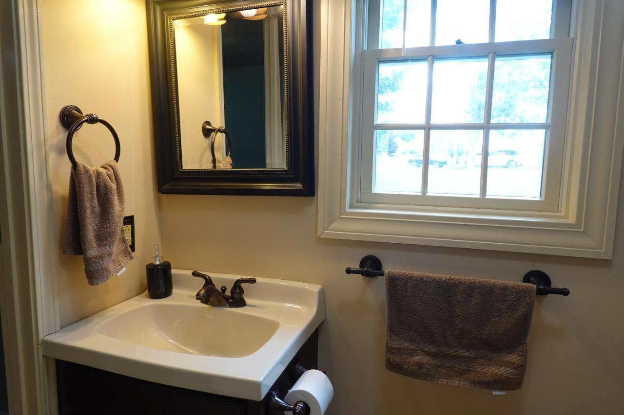 Sunnyside Home Near Sunday River, Black Mountain, Lakes And Hikes Rumford Exterior foto