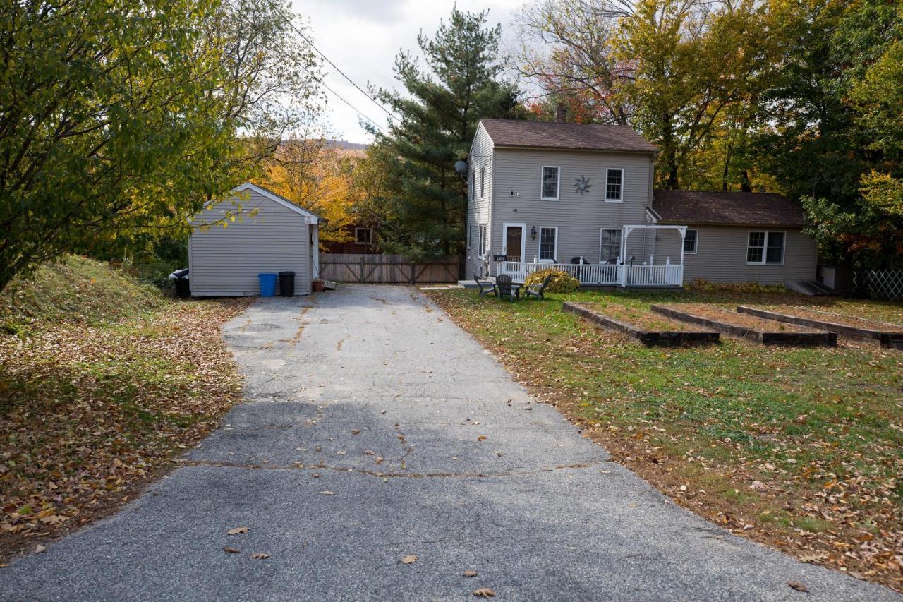 Sunnyside Home Near Sunday River, Black Mountain, Lakes And Hikes Rumford Exterior foto
